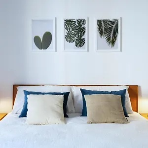 https://mi-home-navigli.italymilanhotels.net
