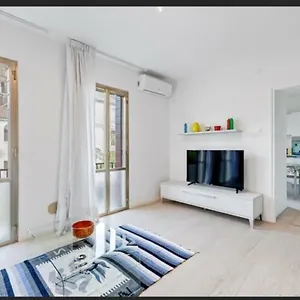 https://sweety-mary-apartment.hotelslidodijesolo.com